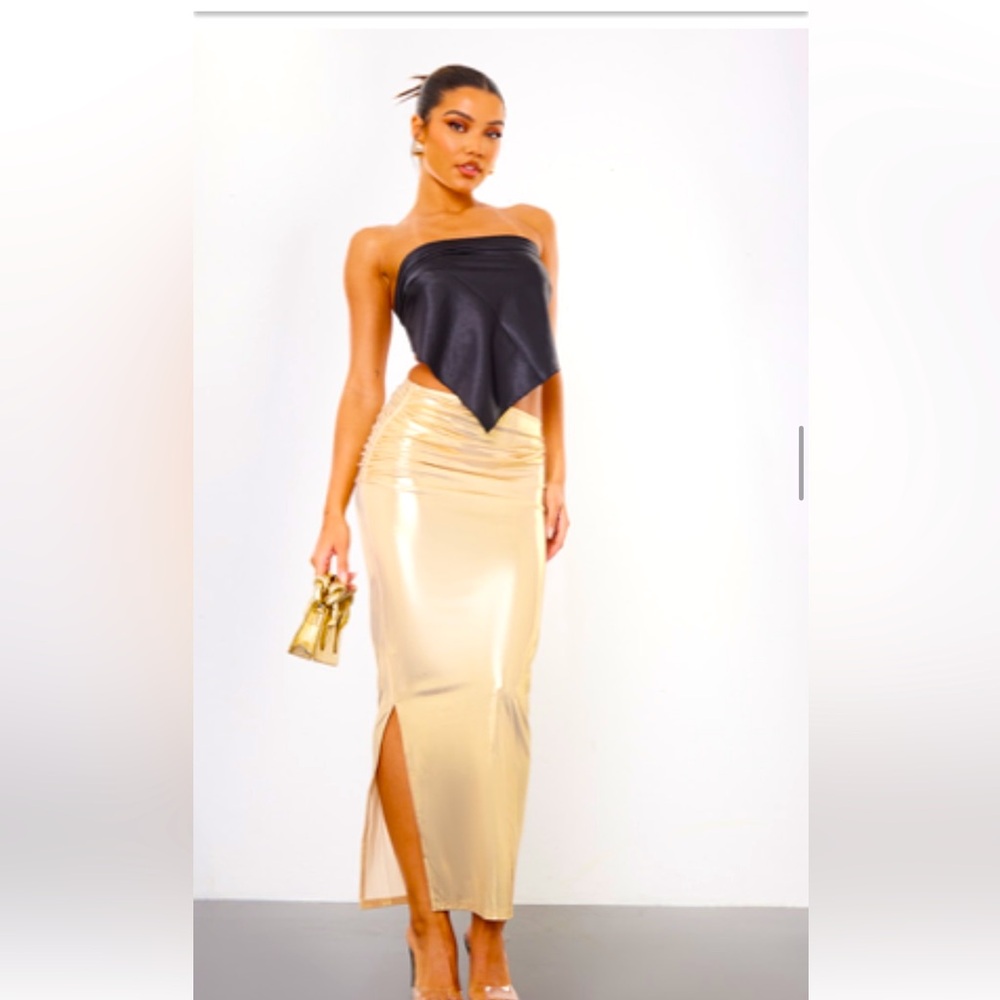 Pretty little thing, gold ruched maxi skirt! Brand new. Size 4!